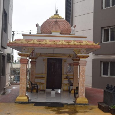 Omshri King's Court - Temple